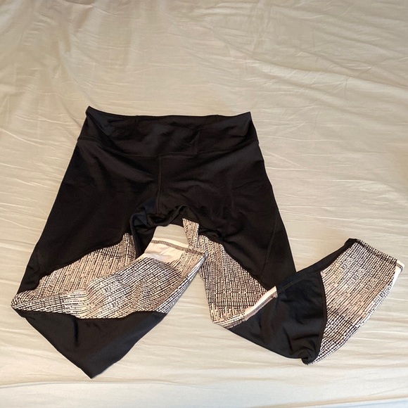 UA Fleece Lined Leggings - Picture 1 of 2
